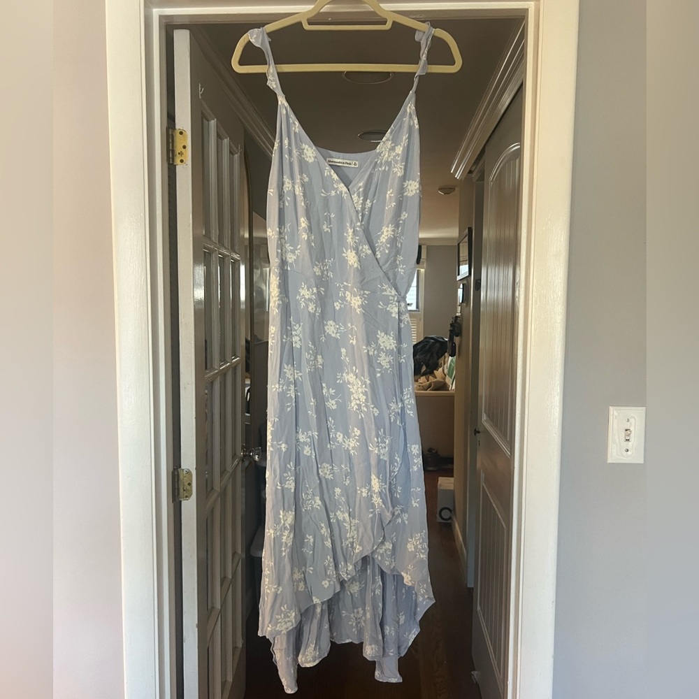Abercrombie Wrap Midi high-low dress